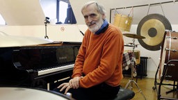 Der Komponist Helmut Lachenmann