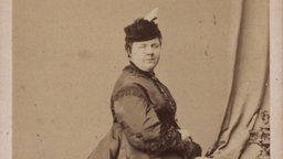 Die österreichische Komponistin und Pianistin Constanze Geiger.