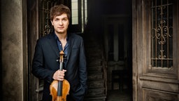 Nils Mönkemeyer, Bratschist und Professor für Viola an der Hochschule für Musik und Theater München.