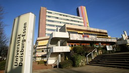 Universität Duisburg-Essen, Außenfassade.