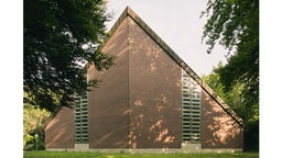 Außenansicht von St. Ludgerus in Bochum.
