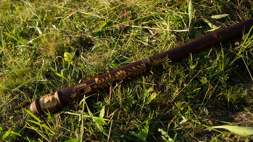 Ein traditionelles slowakisches Musikinstrument namens Fujara.