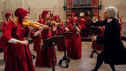 Michele Riondino und Tecla Insolia in einer Szene des Films "Vivaldi und ich".