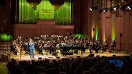 Eindrücke vom Festkonzert von "WDR 3 - Musik hilft!" aus dem WDR Funkhaus mit dem WDR Funkhausorchester & Gästen.
