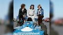Der Rennfahrer und Prinz von Bayern Leopold hält sich zusammen mit Udo Lindenberg und einem Freund am Rande einer Rennstrecke auf, ca. 1980er Jahre