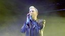 Marc Almond 2002 bei einem Soft-Cell-Konzert in den Hamburger Docks