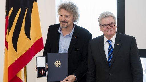 BAP-Sänger Wolfgang Niedecken mit Bundesverdienstkreuz