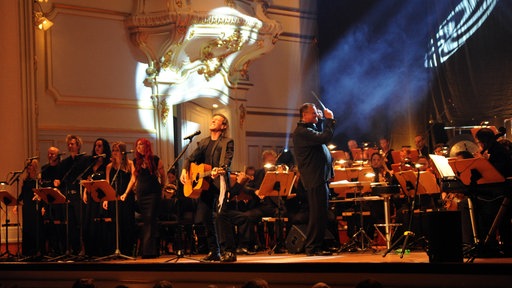 Albert Hammond mit Leipziger Symphonieorchester