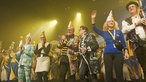 Einmarsch der Bürgergarde, begleitet von WDR 4-Mitarbeitern, bei Jeck hoch 4