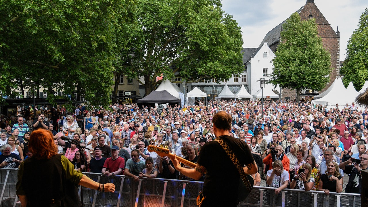 Impressionen vom Sommer Open Air in Neuss mit Maggie Reilly (19.07.2025)