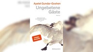Buchcover: "Ungebetene Gäste" von Ayelet Gundar-Goshen (ein aufgeregter Schwan auf weißem Hintergrund)