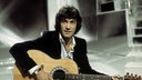 Albert Hammond with guitar