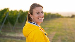 Winzerin Janine Weinreich vom Weingut Brüssel in Rheinhessen