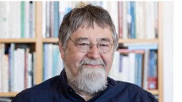 Prof. Werner Bätzing, emeritierter Professor für Kulturgeographie am Institut für Geographie der Friedrich-Alexander-Universität Erlangen-Nürnberg.