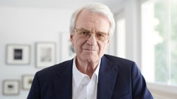 Prof. Dr. Gerhard Hücker, Unternehmer, Autor und Verleger. 
