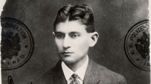 Ein Passfoto von Franz Kafka