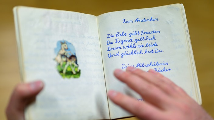Eine Seite in einem alten Poesie-Album