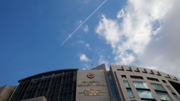 Istanbul: "Justizpalast" steht auf dem Gerichtsgebäude. 