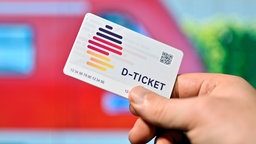 Deutschlandticket - Symbolbild, Fotomontage