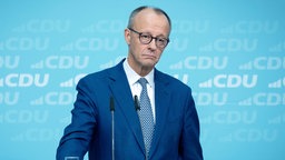 Kanzler Friedrich Merz bei der Pressekonferenz zu den Ergebnissen der Präsidiumsklausur der CDU im Konrad-Adenauer-Haus in Berlin.