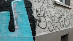 Graffiti an einer Hausfassade