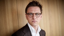 Porträt Hanno Sauer