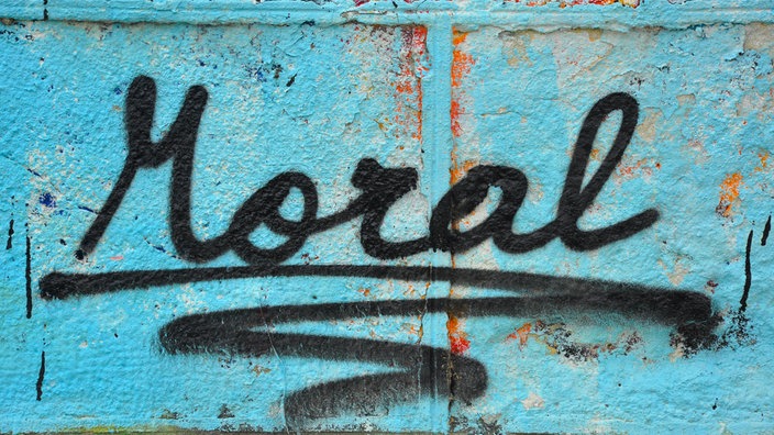 Graffiti mit dem Wort Moral