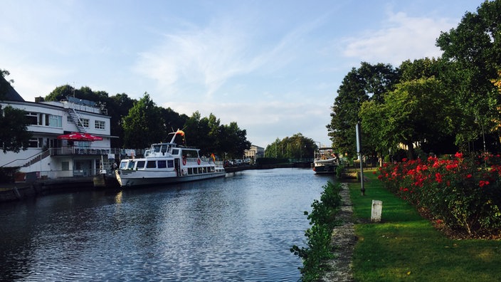 Wasserbahnhof mit der alten Ruhrschleuse