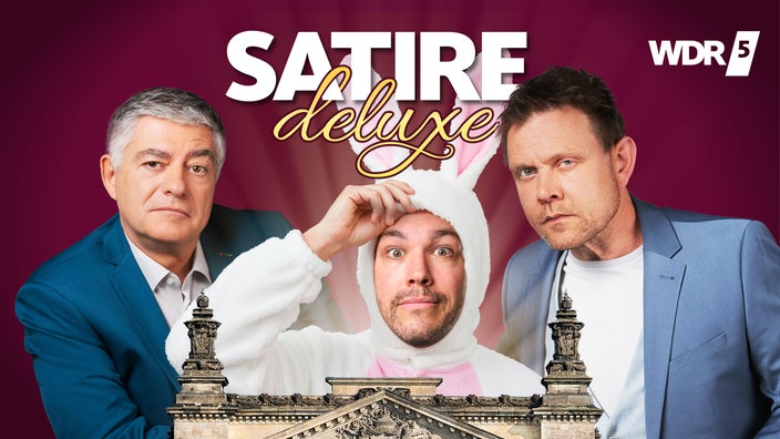 Die Satire Deluxe Moderatoren Henning Bornemann und Axel Naumer mit ihrem Gast Jan van Weyde