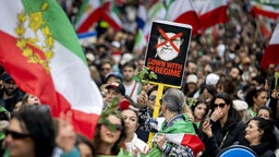 Demonstration in Amsterdam gegen das iranische Regime. 