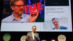 Dr. Eckart von Hirschhausen beim Future Health Basel, 07.04.2025.