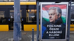 Wahlplakat mit Viktor Orbán, Budapest, Ungarn, 30.03.2026.