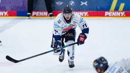 Daniel Fischbuch von den Iserlohn Roosters.
