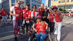Miriam Löhr freut sich mit ihrer Familie und ihren Freunden auf das Public Viewing in der Essen City
