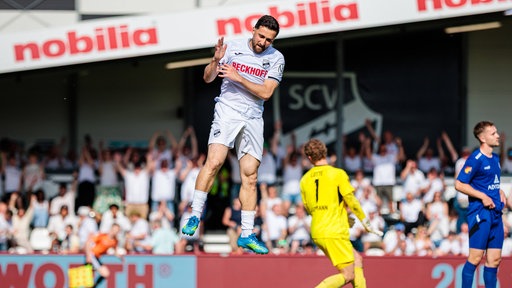 Berkan Taz jubelt nach seinem Treffer zum 3:0