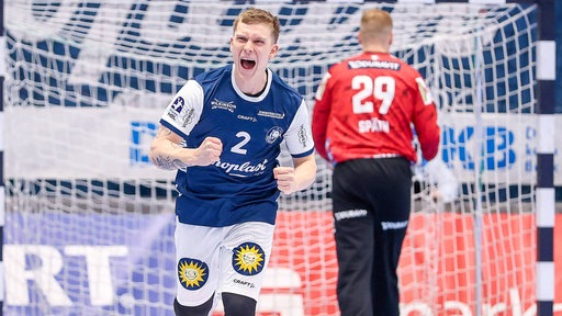 Noah Beyer vom Bergischen HC jubelt