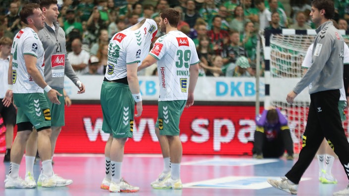 Hängende Köpfe bei den Spielern der GWD Minden