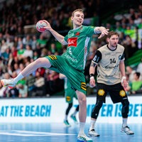 Mindens Florian Kranzmann beim Siebenmeter gegen den Bergischen HC