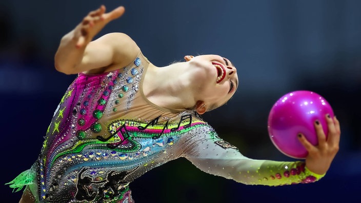 Margarita Kolosov hat bei den World University Games mit dem Ball Gold geholt.
