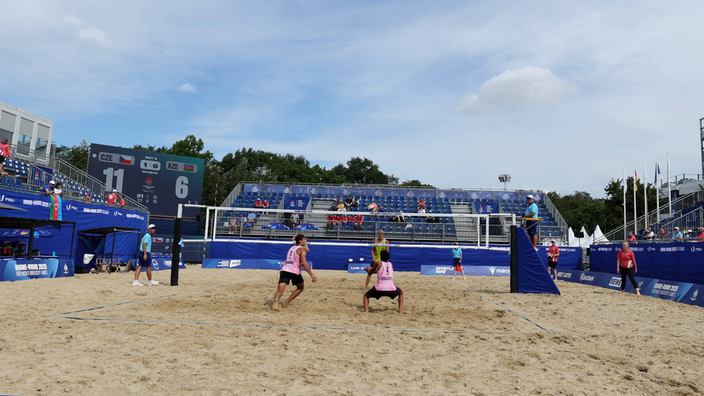 Beachvolleyball bei den World University Games in Duisburg.