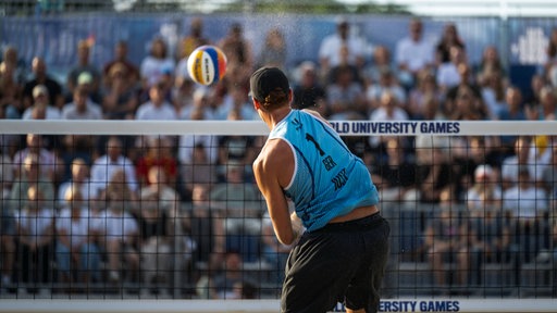 Die Beachvolleyballer Max Just und Philipp Huster bei den World University Games.