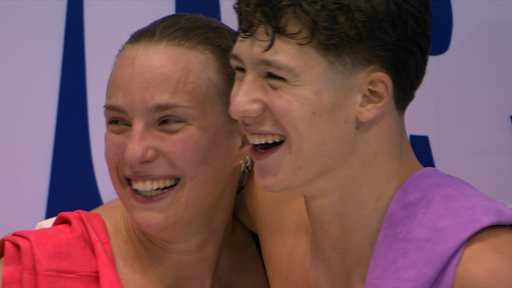 Lena Hentschel und Luis Carlo Avila Sanchez sichern sich beim Wasserspringen am ersten Wettkampftag der World University Games die Goldmedaille.