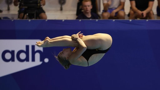 Wasserspringerin Jette Müller bei den World University Games