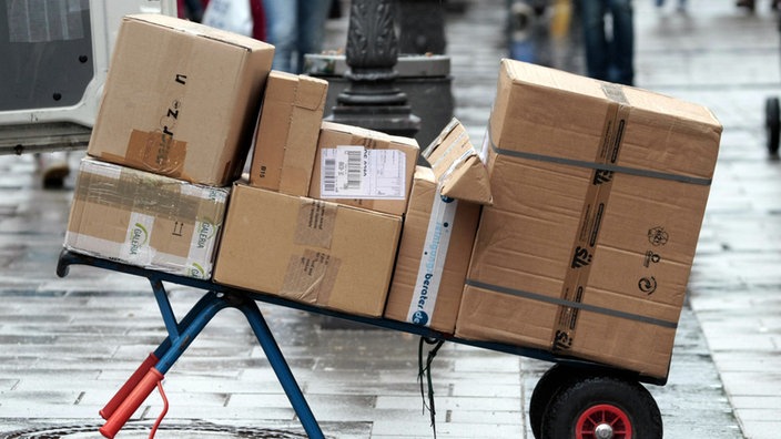 Unterwegs mit dem Paketboten