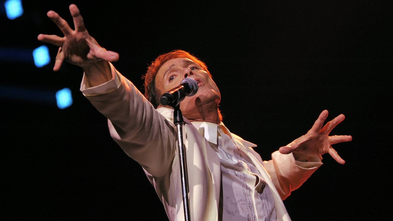 Cliff Richard post am Mikro