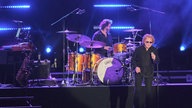 Simply Red auf der Bühne bei einem Konzert in 2023