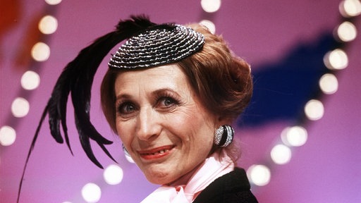 Helga Feddersen mit Hut