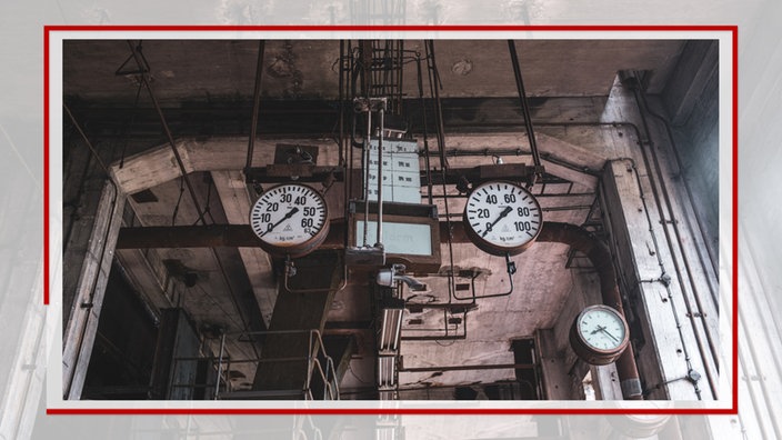 Messuhren im Kraftwerk im Historisch-technischen Museum Peenemünde