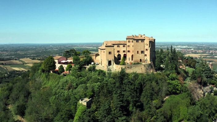 Die Stadtburg von Bertinoro auf einem Hügel