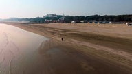 Der Lido - Blick von oben auf kilometerlangen Sandstrand
